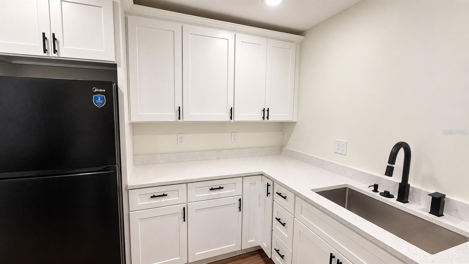 3067 Quarter St Property Photo 7