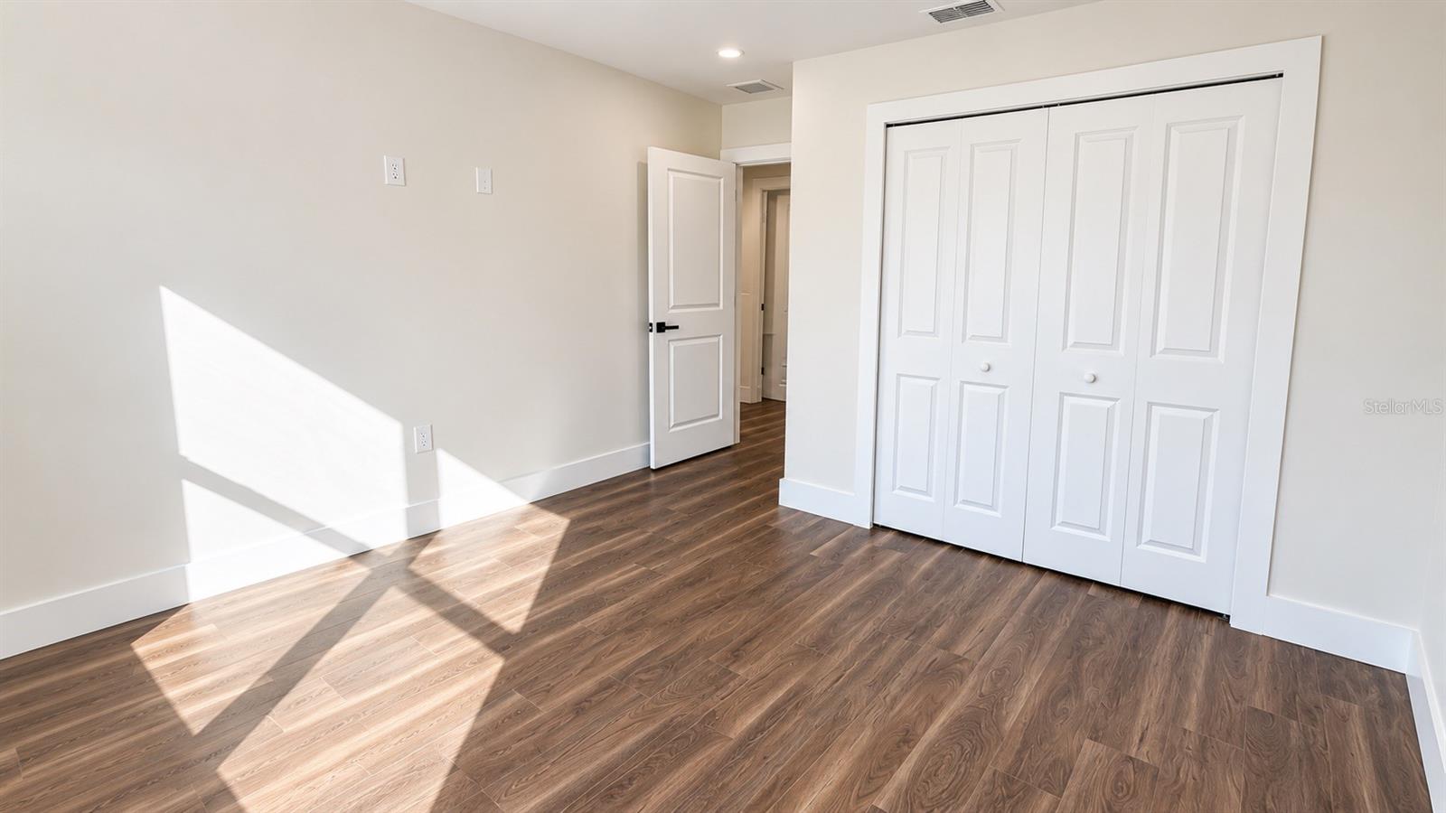 3067 Quarter St Property Photo 26