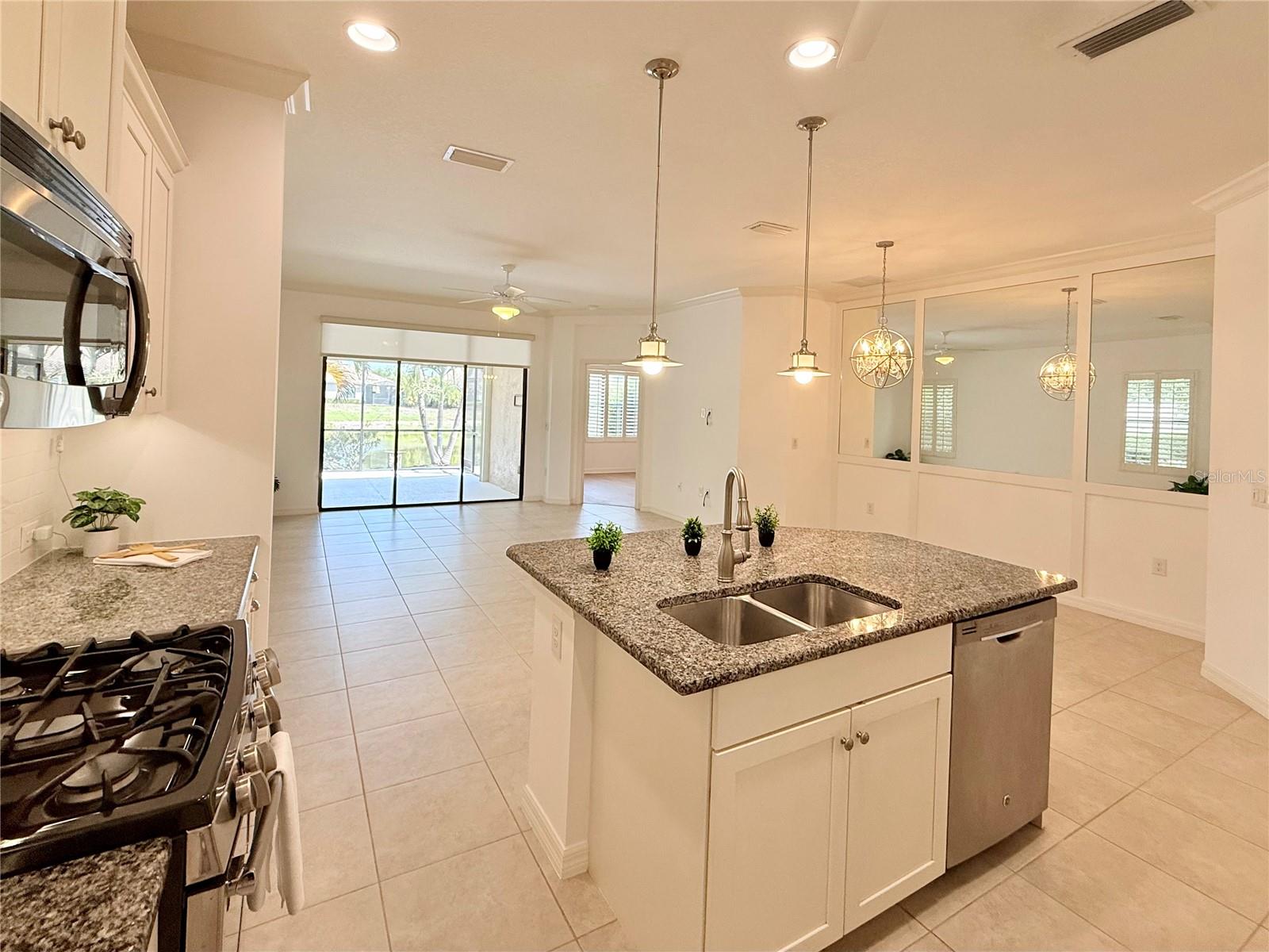 10735 Trophy Dr Property Photo 12