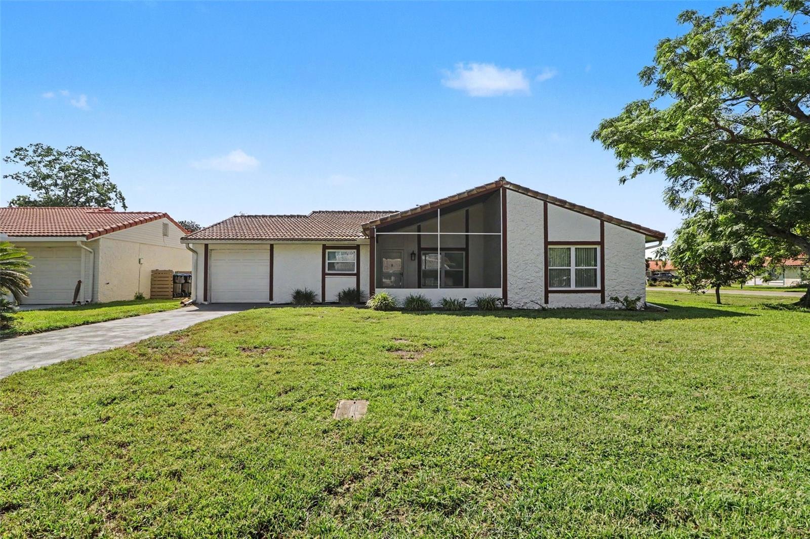 10157 Bluff Ct Property Photo 1