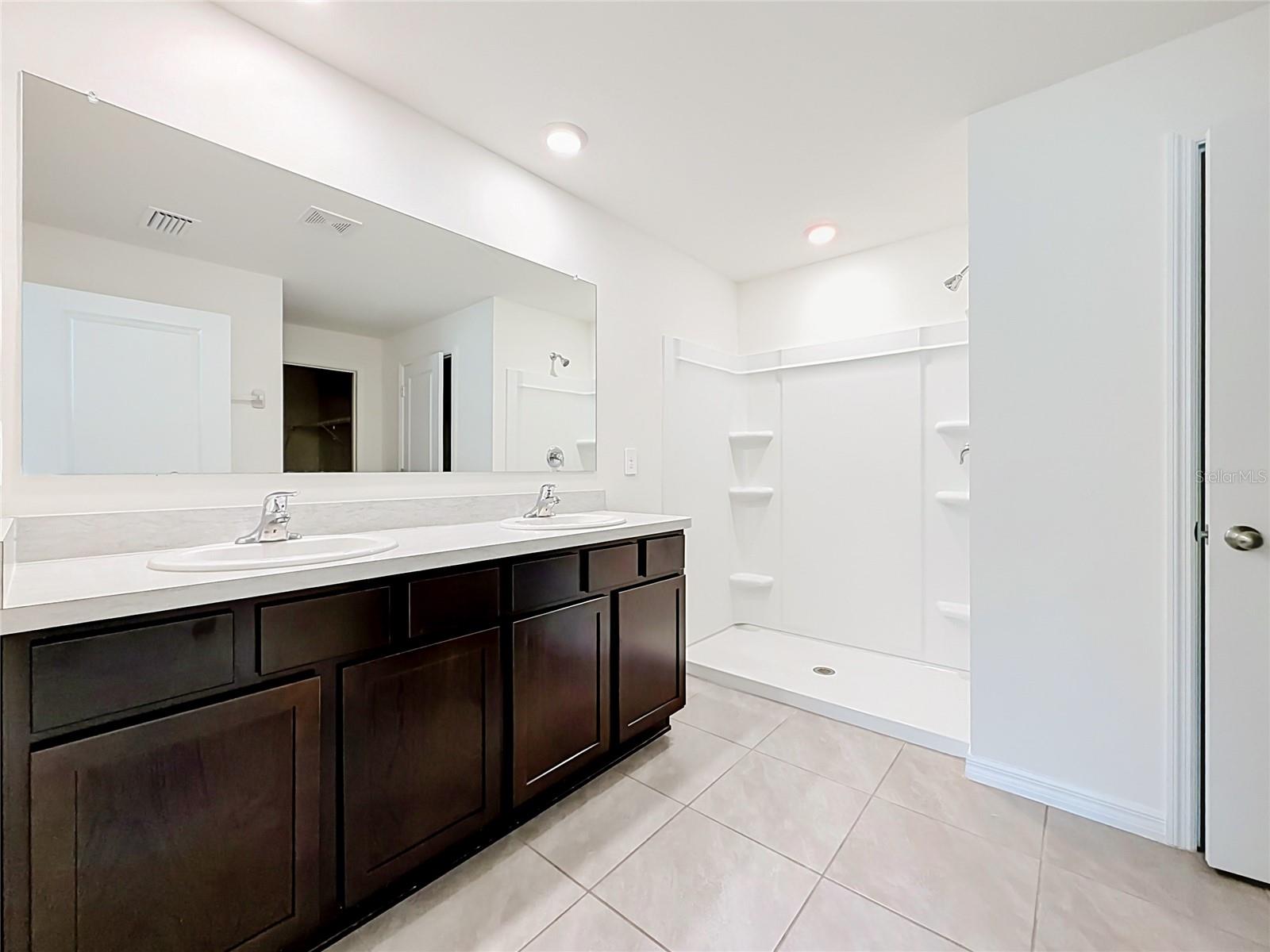 6698 Se 3rd Loop Property Photo 16