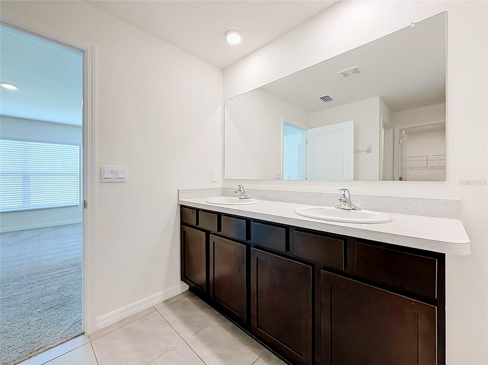 6698 Se 3rd Loop Property Photo 17