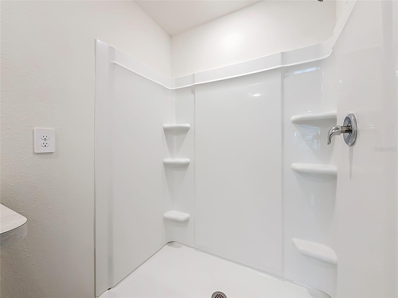 6698 Se 3rd Loop Property Photo 18