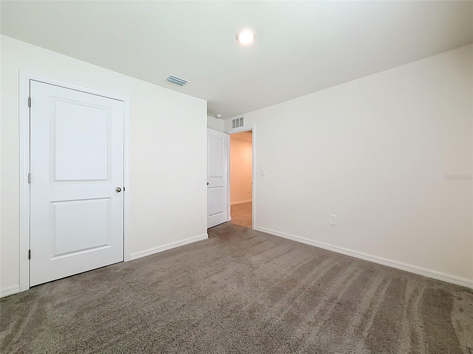 6698 Se 3rd Loop Property Photo 19