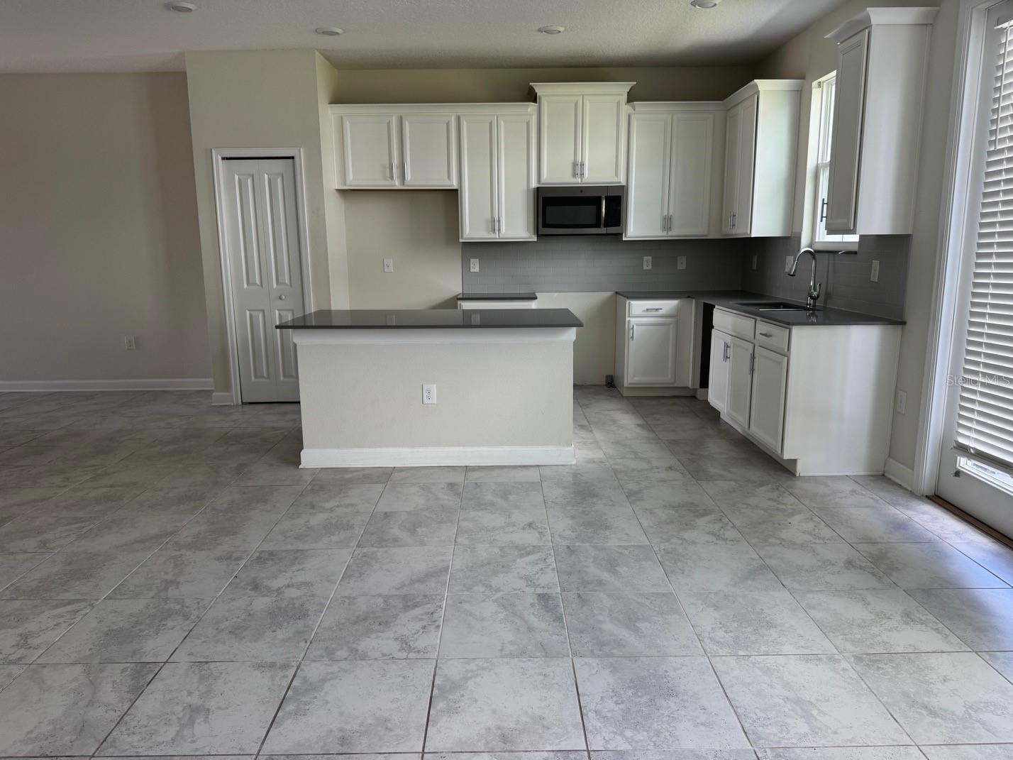 4915 Tribute Trl Property Photo 8