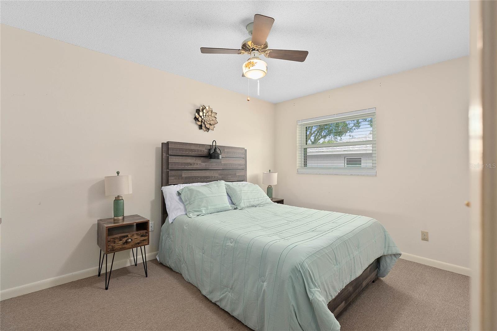 1435 Paula Dr Property Photo 13