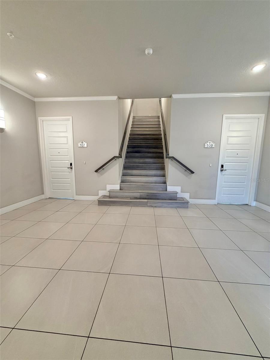 7770 Sandy Ridge Dr #207 Property Photo 2