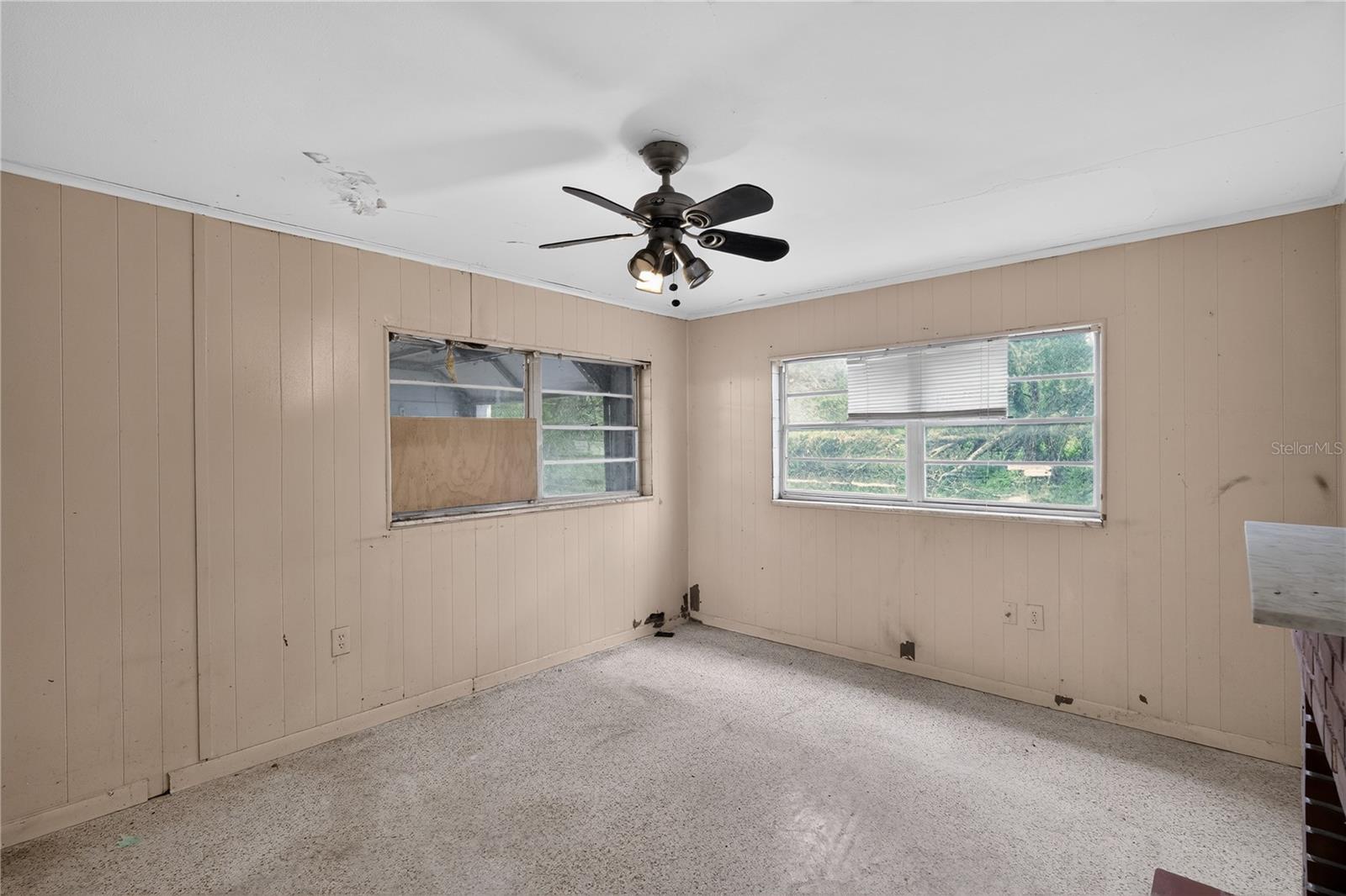4315 E County Road 540a Property Photo 9