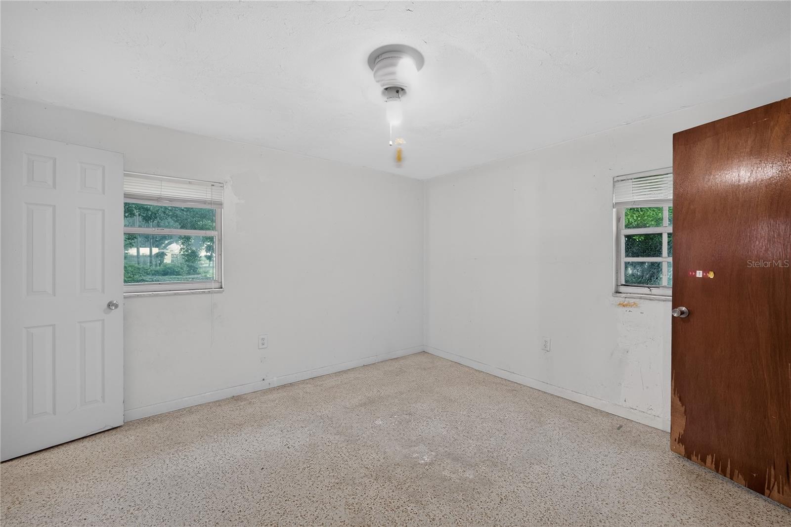 4315 E County Road 540a Property Photo 14
