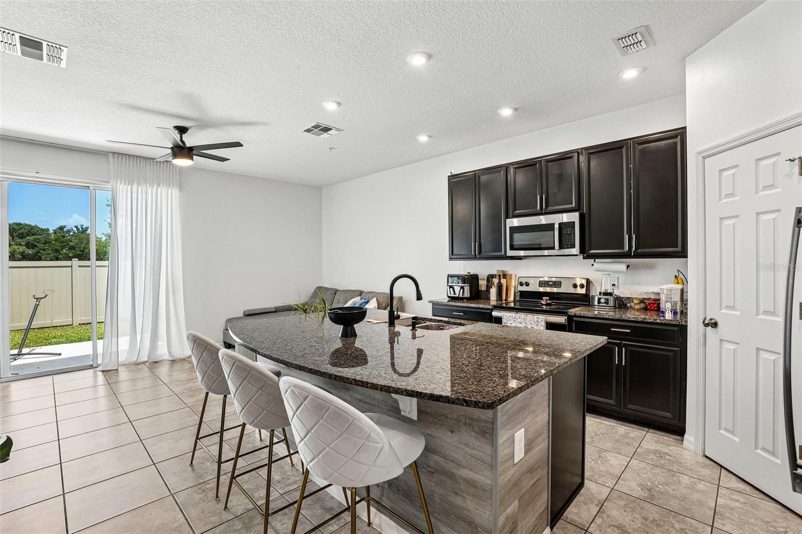 10837 Wyne Tree Ct Property Photo 10