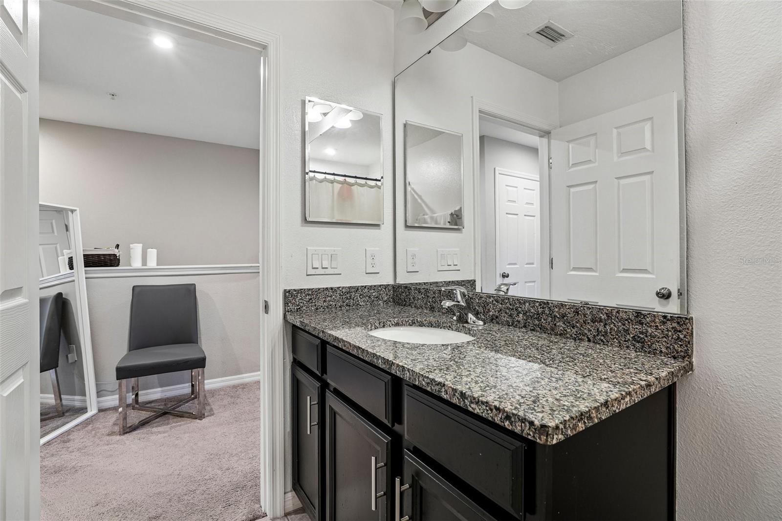10837 Wyne Tree Ct Property Photo 24