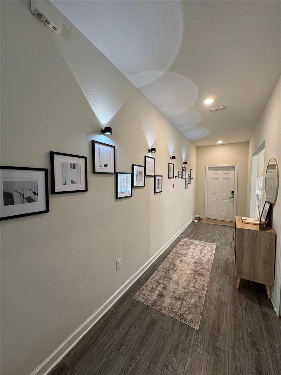 1512 Oak Marsh Loop Property Photo 7