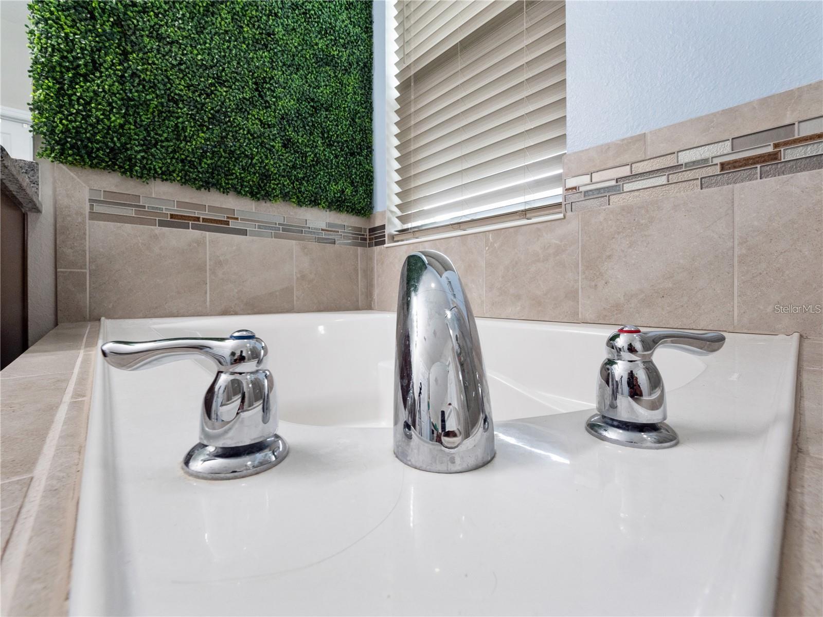 2160 Preston Ln Property Photo 18