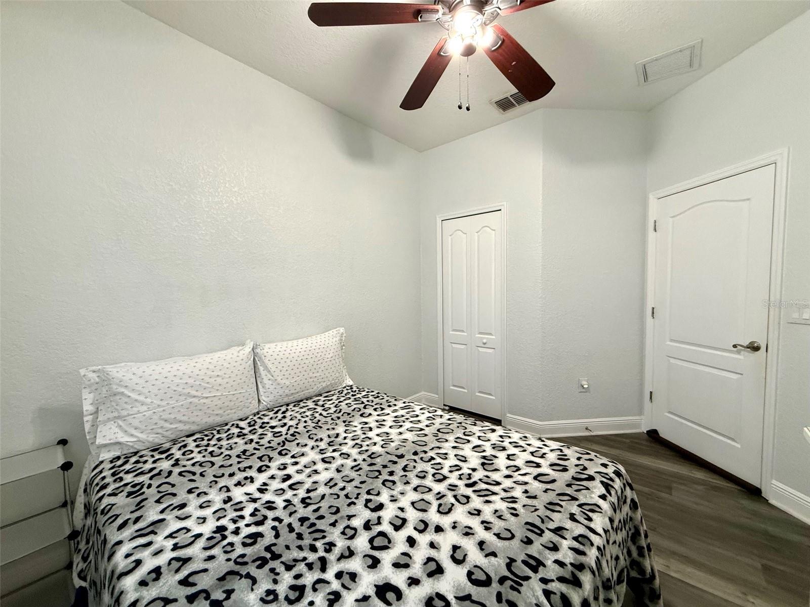 17411 Promenade Dr Property Photo 22