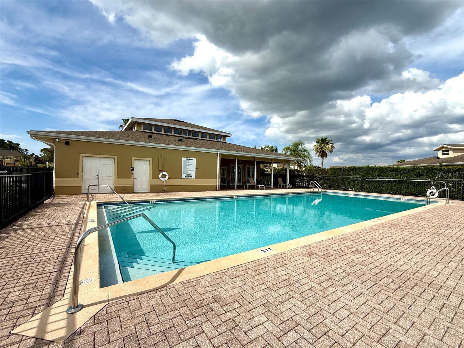 17411 Promenade Dr Property Photo 26