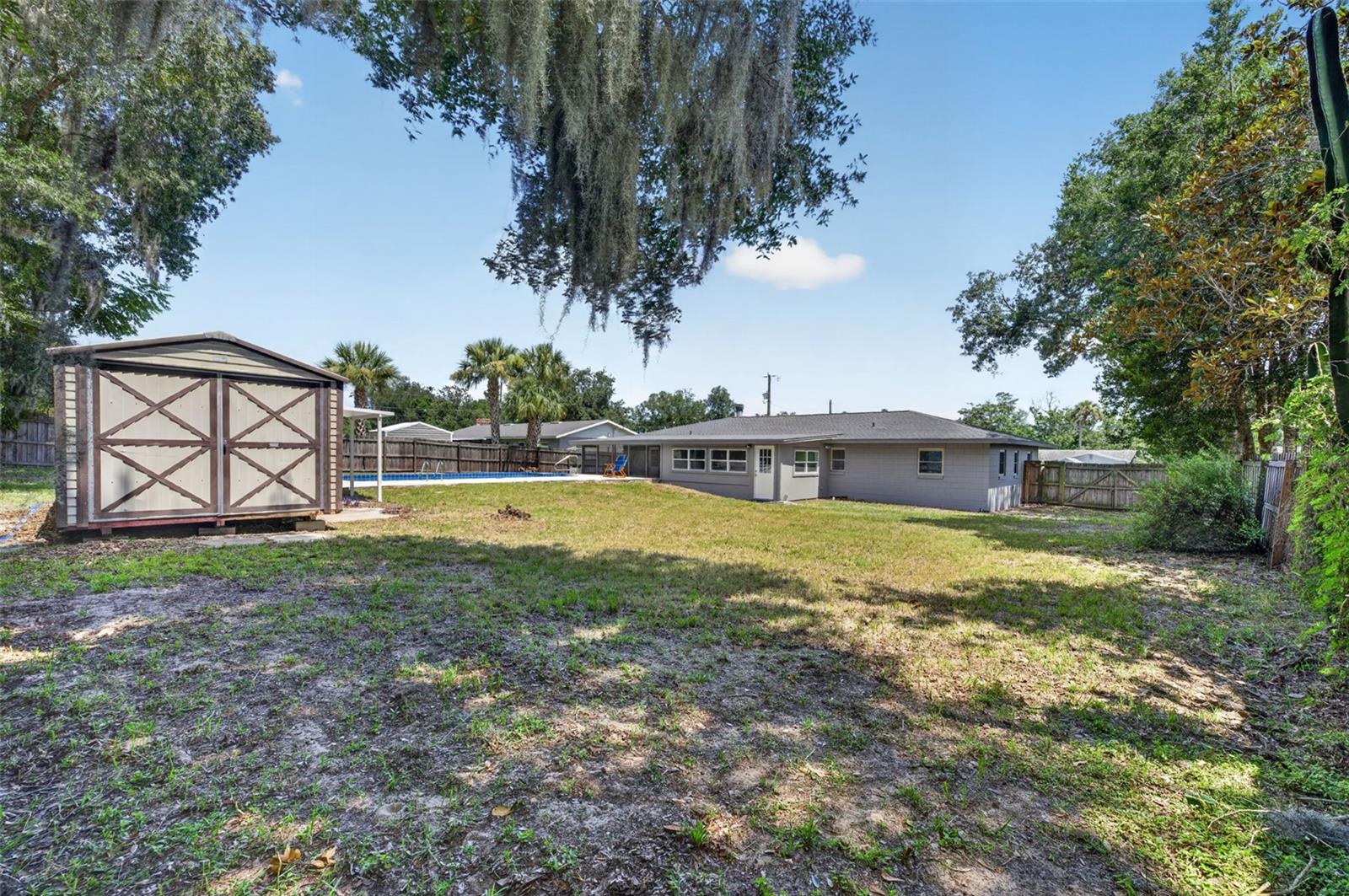 577 Parkdale Ct Property Photo 36