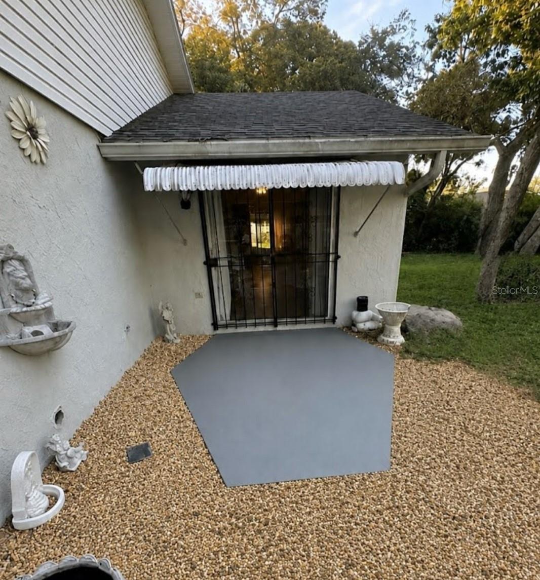 93 Glass Ct Property Photo 16
