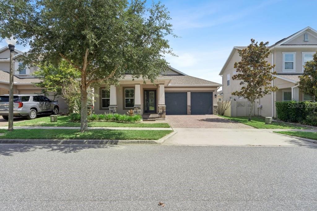 15725 Sweet Limetta Dr Property Photo 3