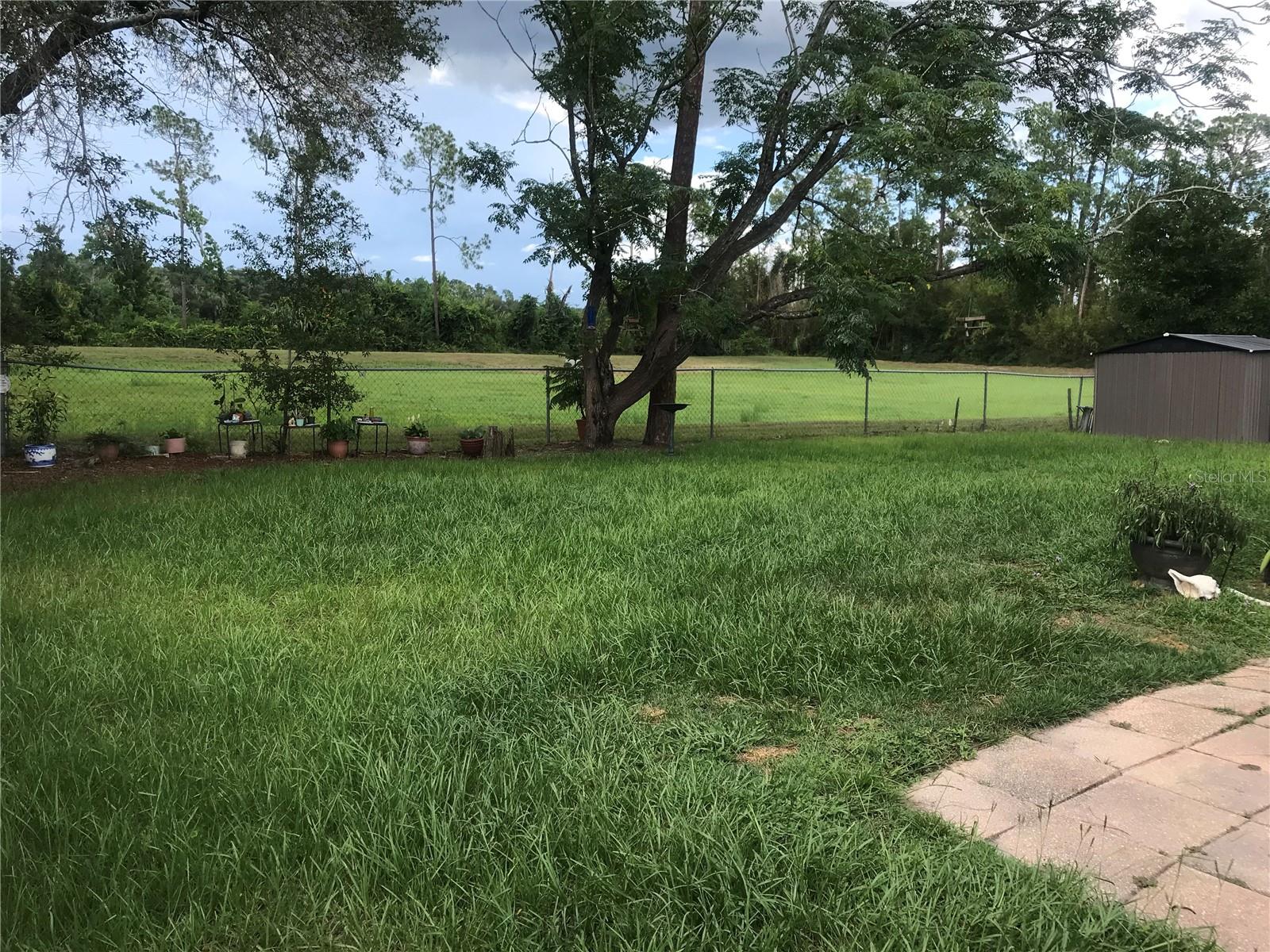 9241 Toby Ln Property Photo 2