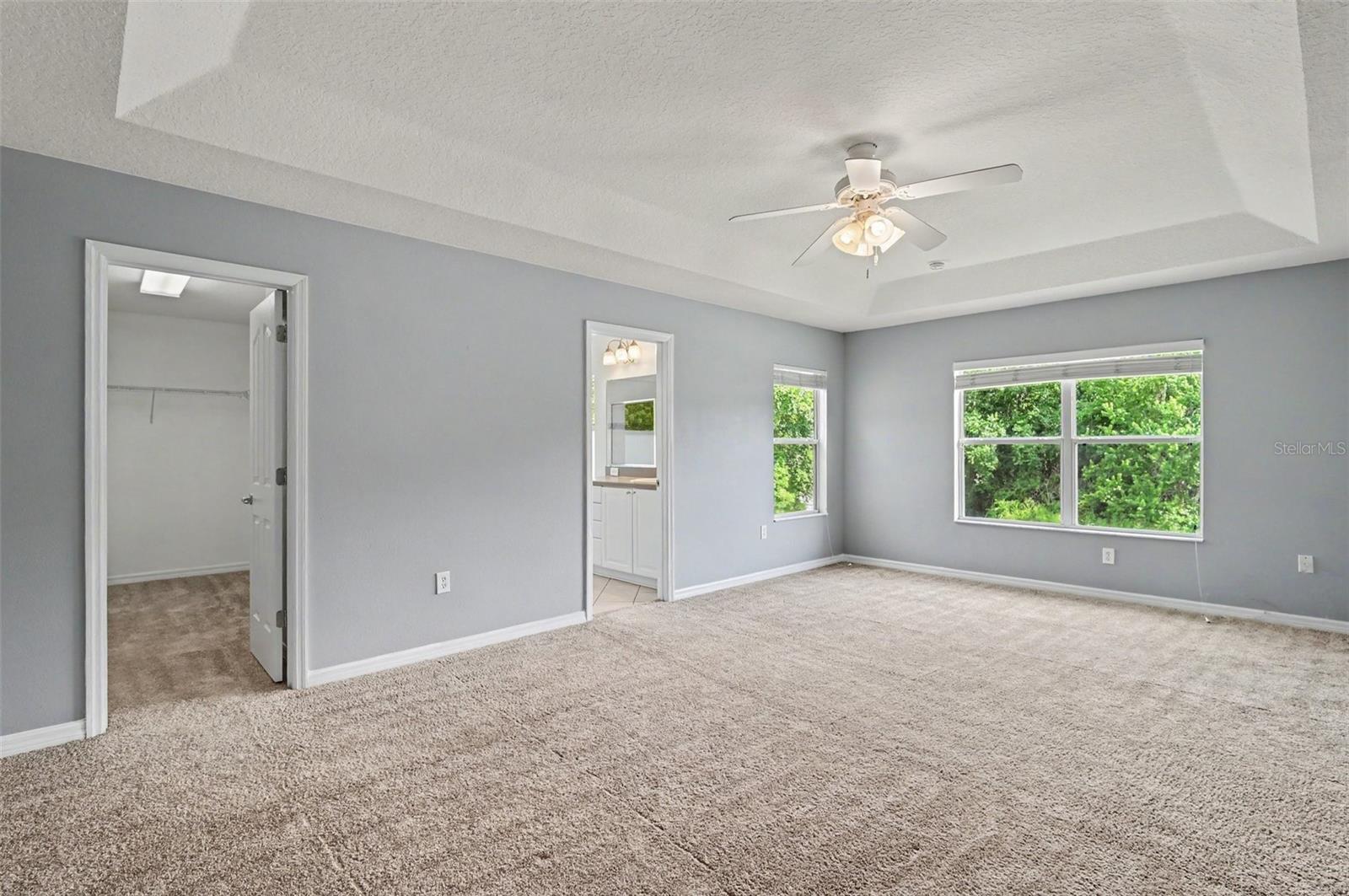 599 Lake Eagle Ln Property Photo 10
