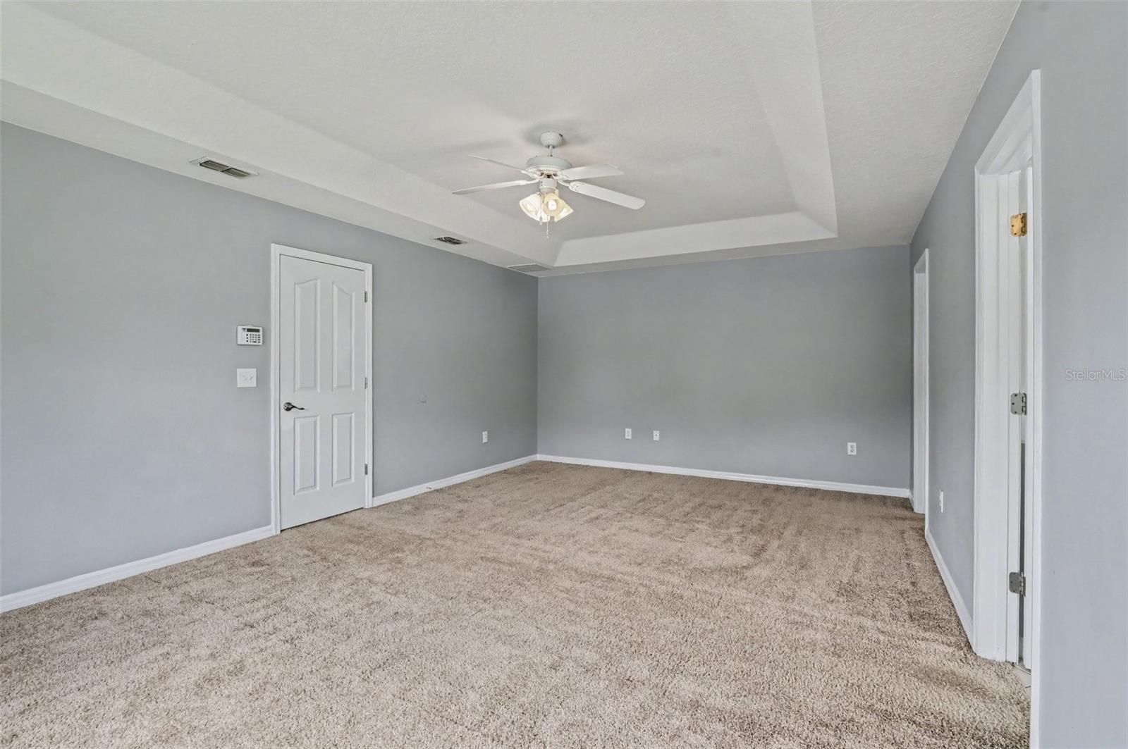 599 Lake Eagle Ln Property Photo 11