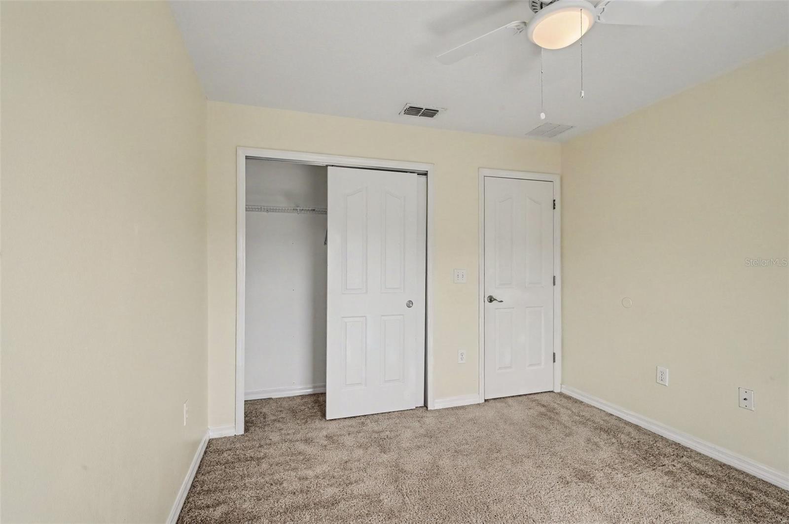 599 Lake Eagle Ln Property Photo 15