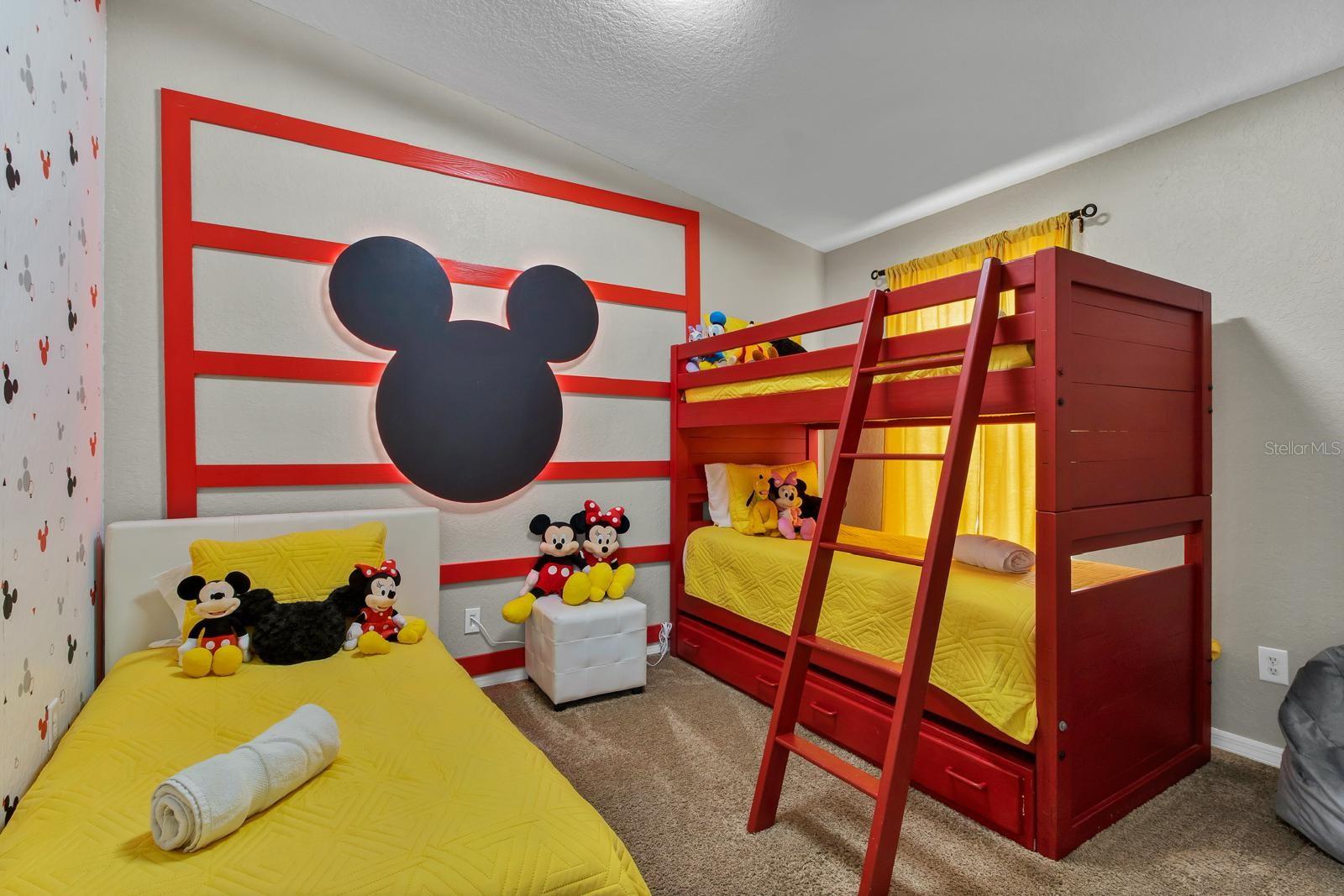 256 Cork Way Property Photo 17