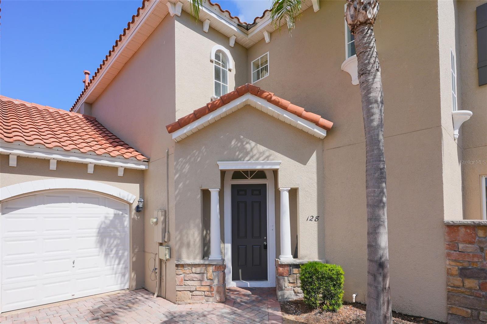 128 Brunello Dr Property Photo 3