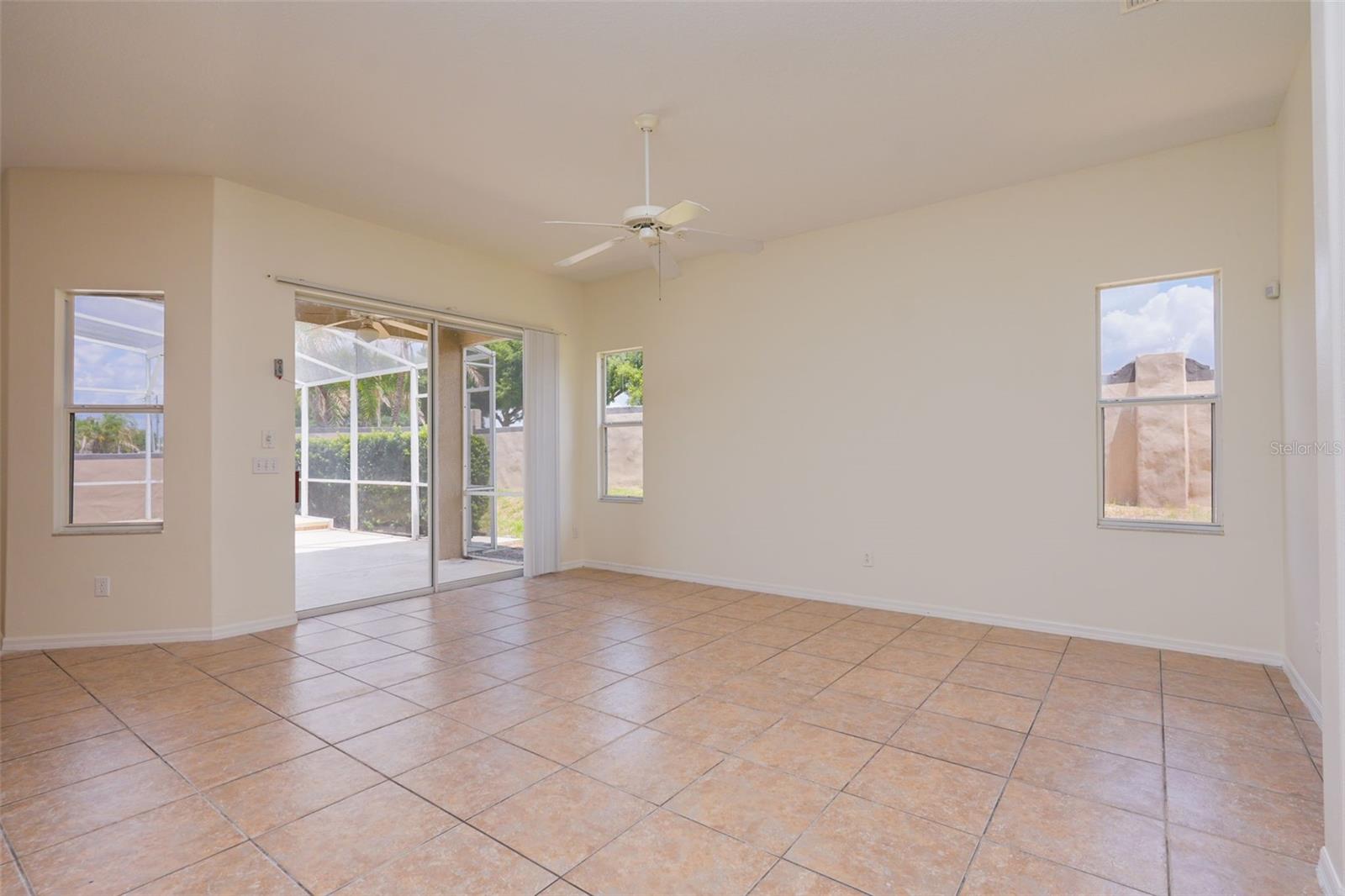 128 Brunello Dr Property Photo 31