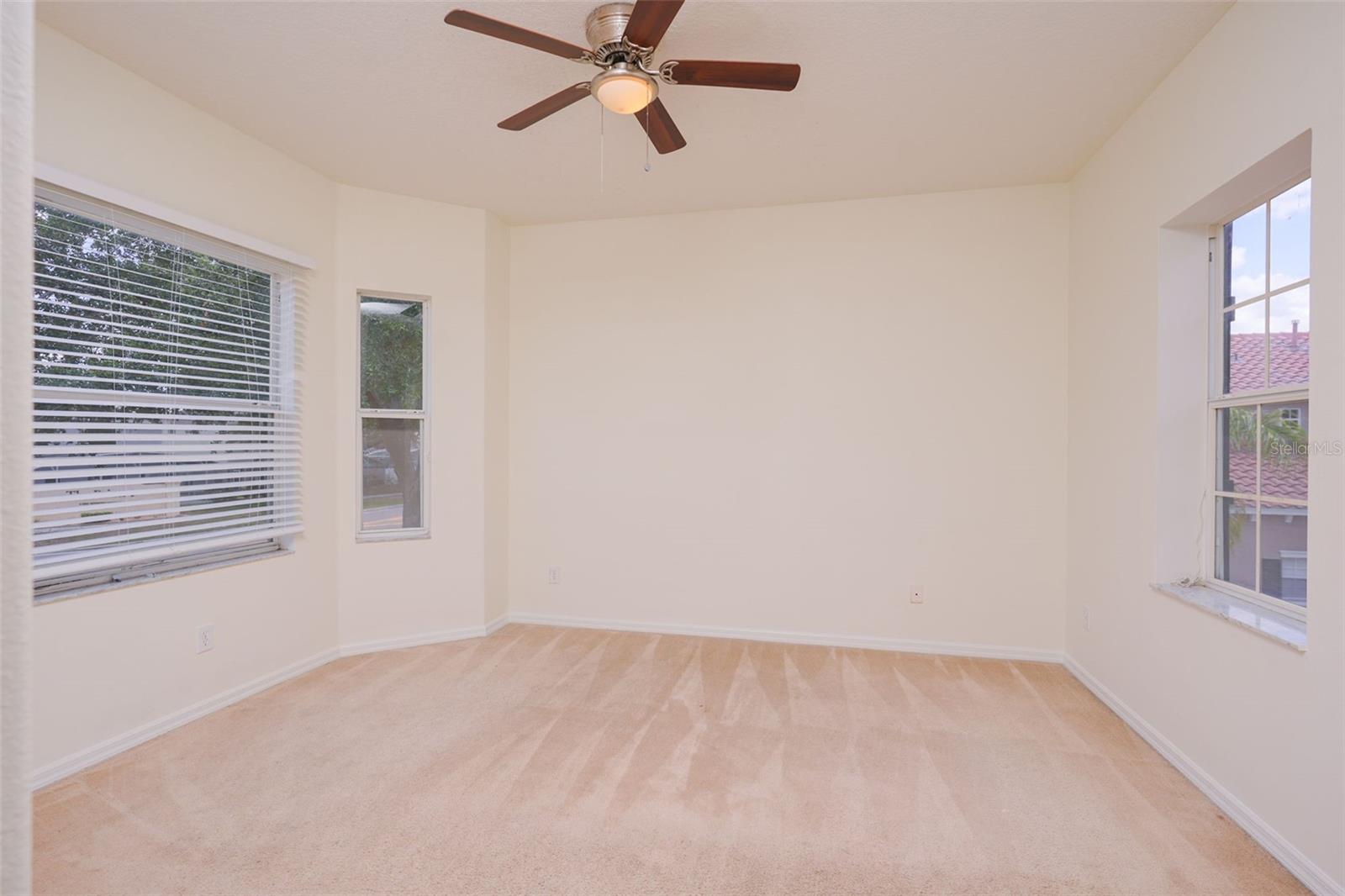 128 Brunello Dr Property Photo 32