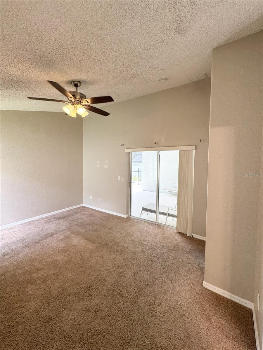 2627 Oneida Loop Property Photo 7