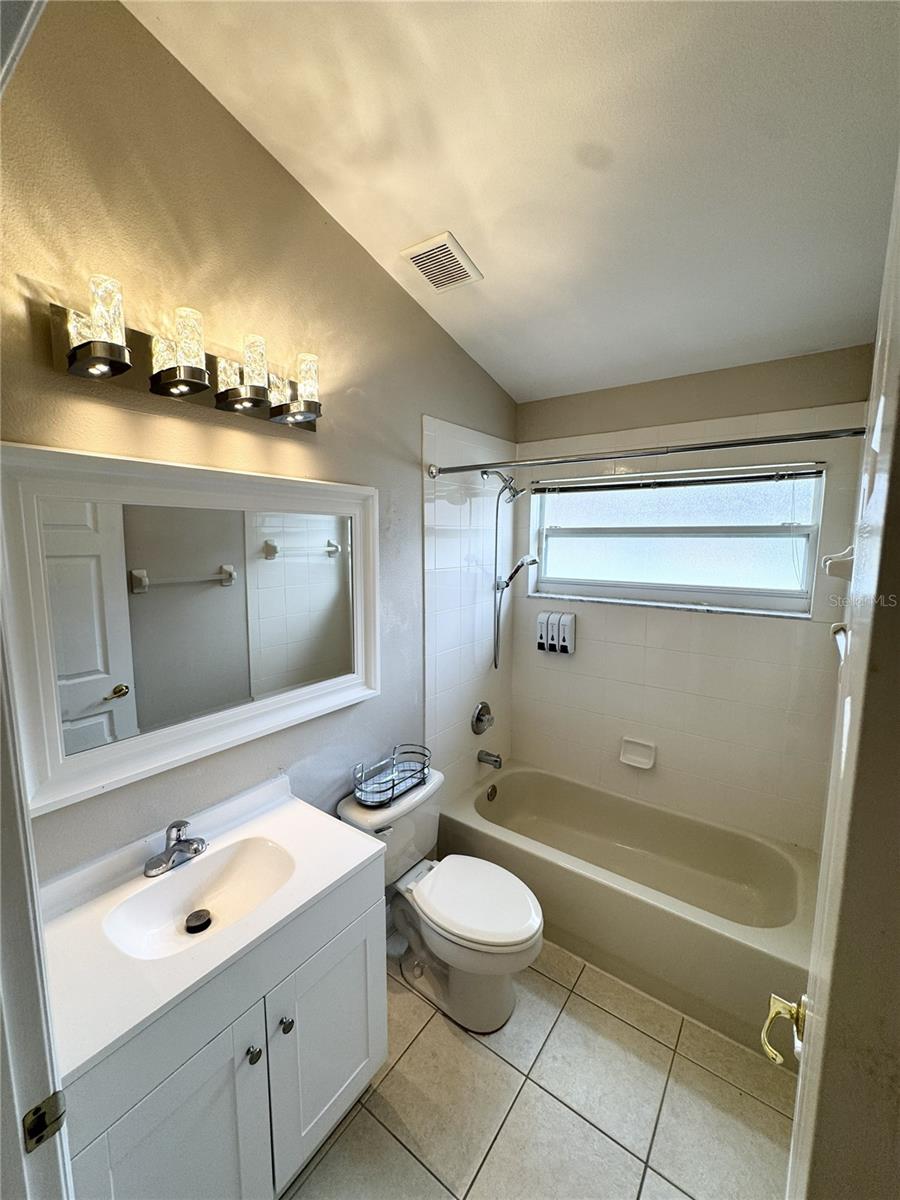 2627 Oneida Loop Property Photo 18