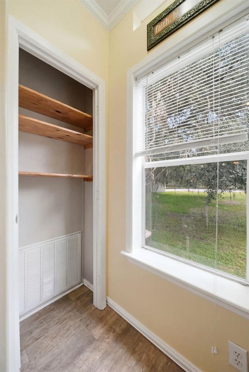 25138 Buttonwood Dr Property Photo 28