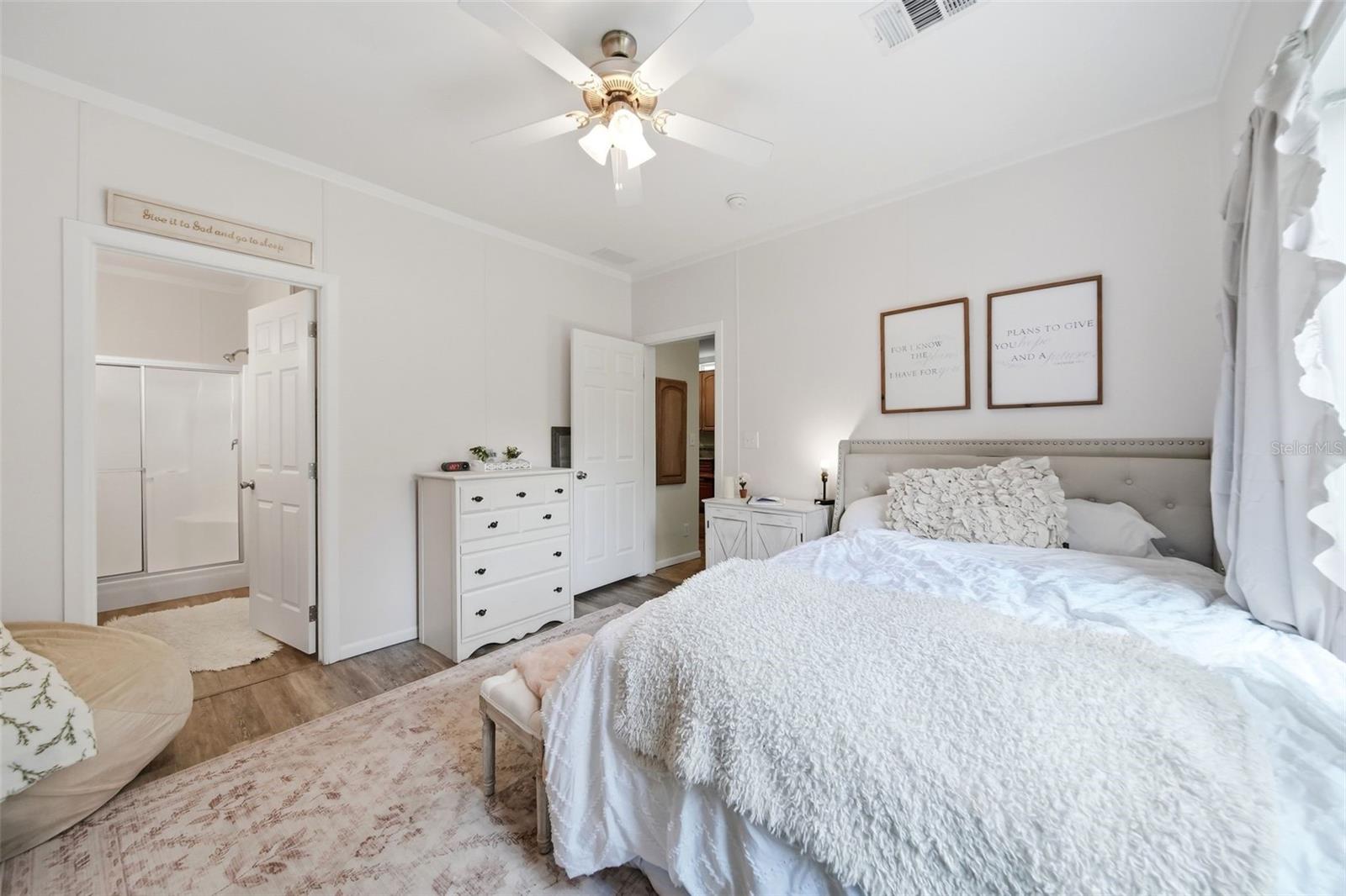 25138 Buttonwood Dr Property Photo 30