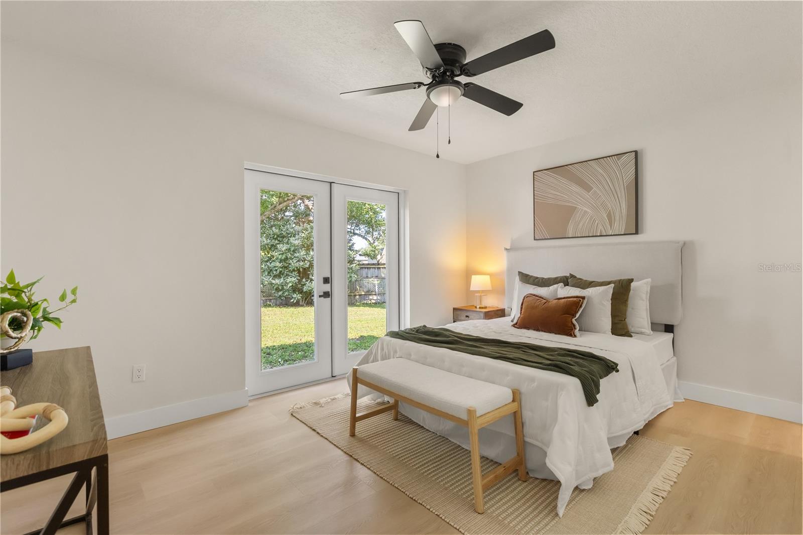 726 Forest Glen Ct Property Photo 21