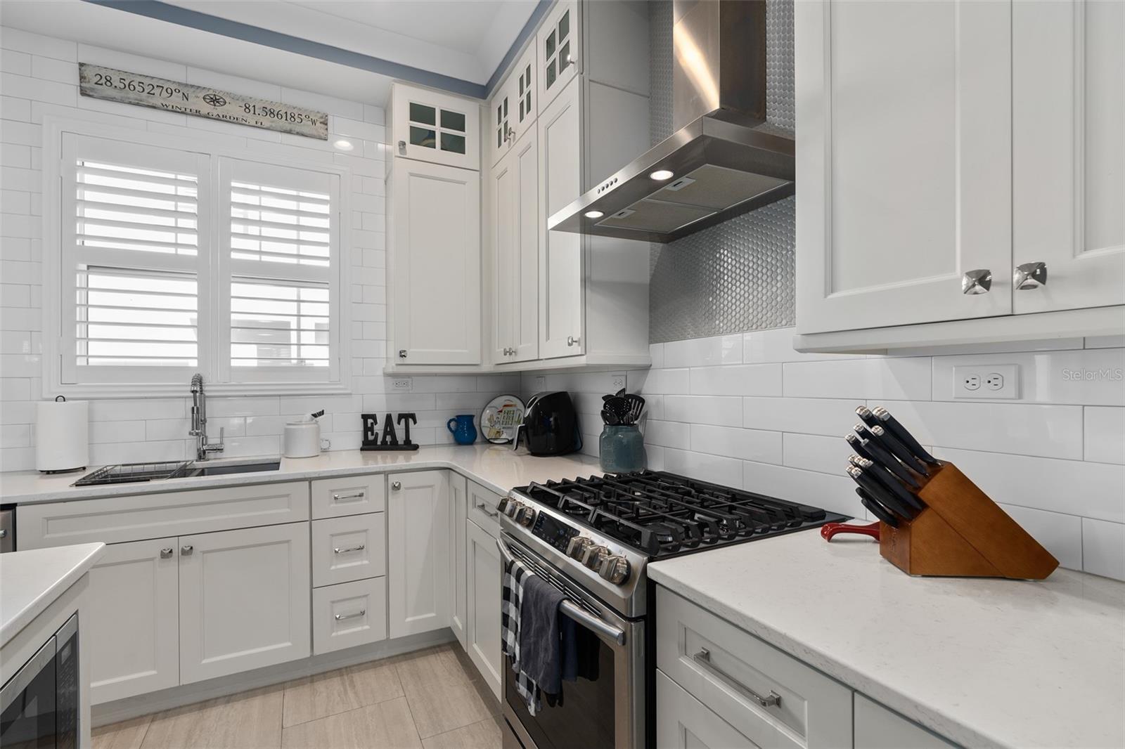 129 S Park Ave #8e Property Photo 9