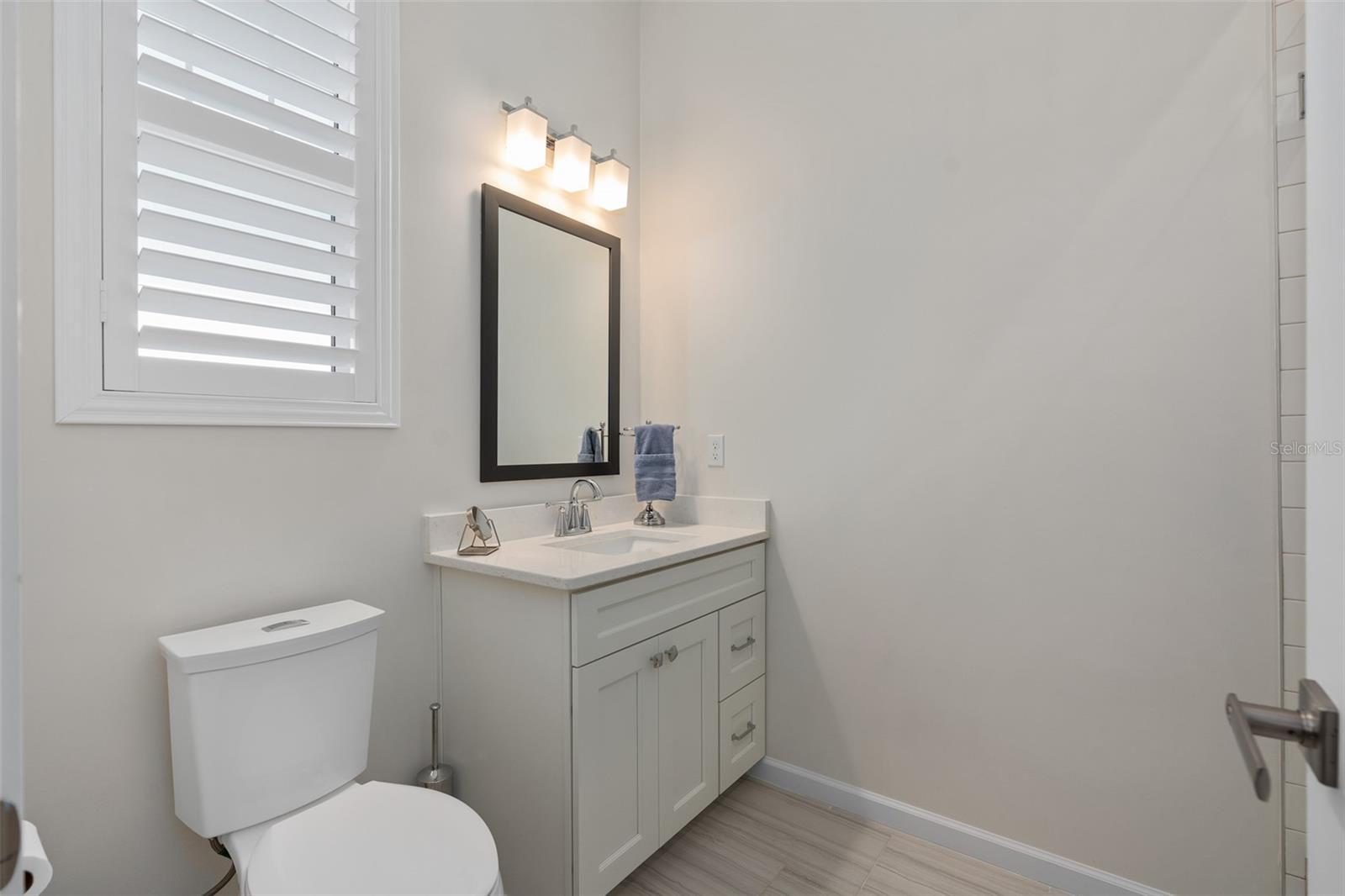 129 S Park Ave #8e Property Photo 23