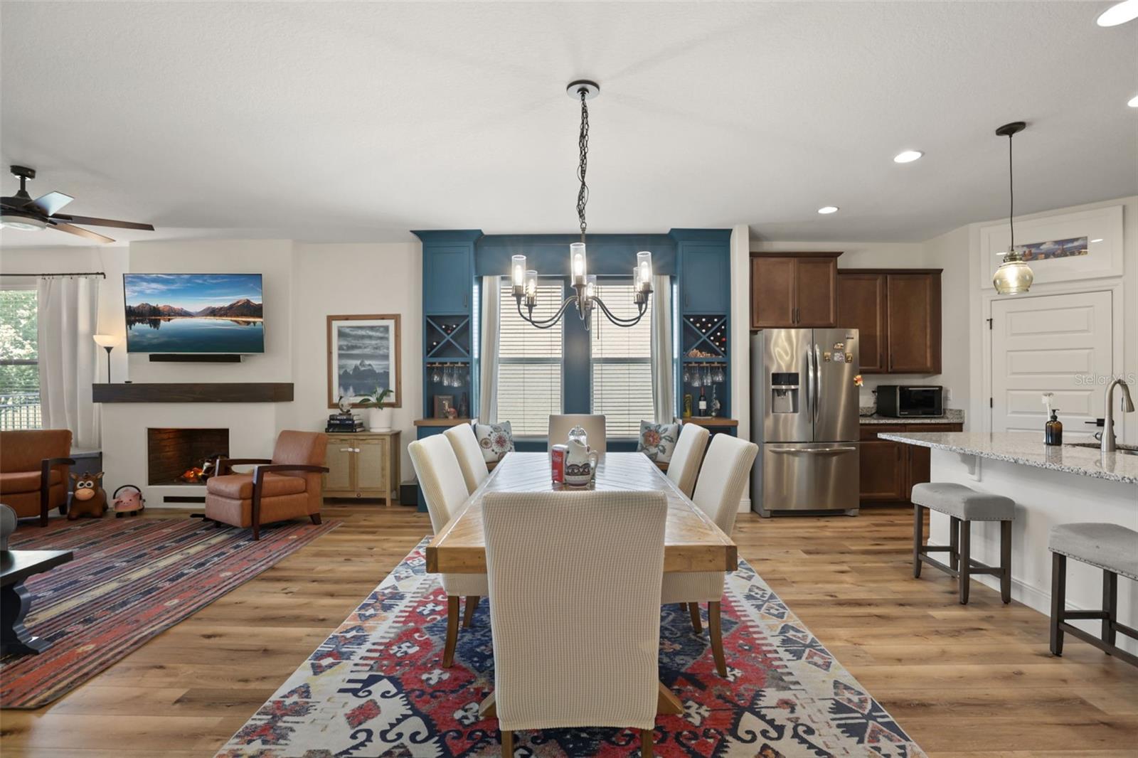 16082 Hampton Crossing Dr Property Photo 9
