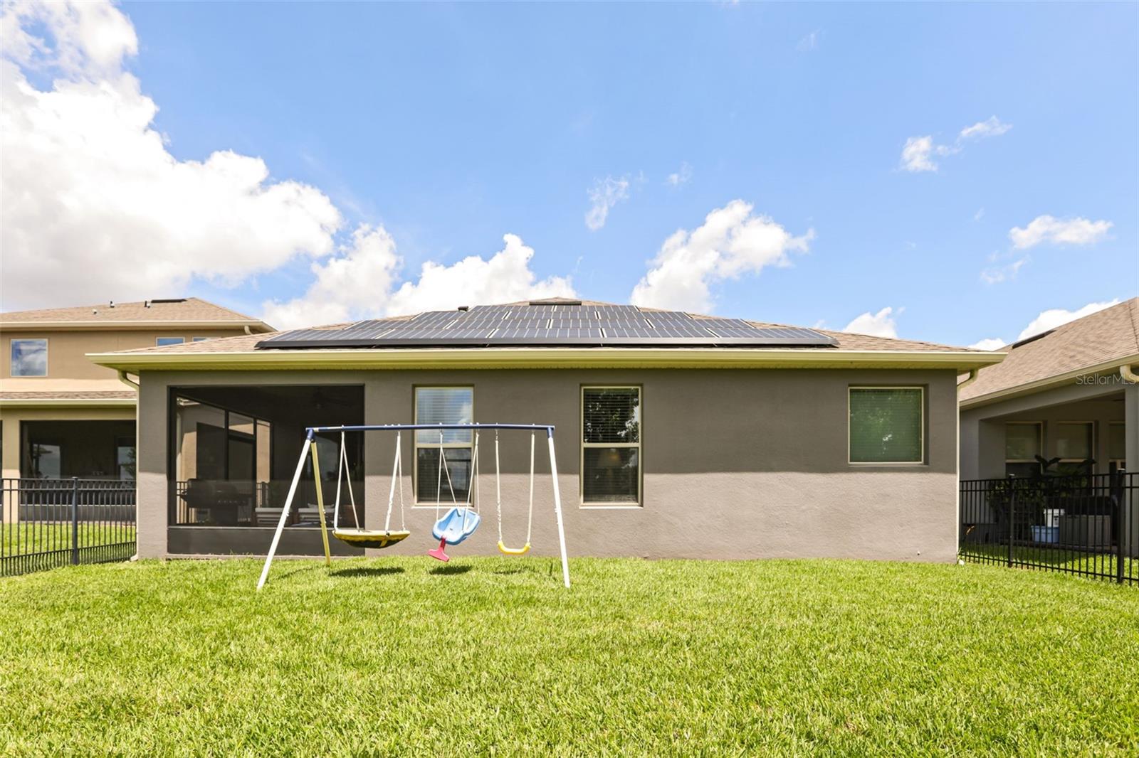 16082 Hampton Crossing Dr Property Photo 40