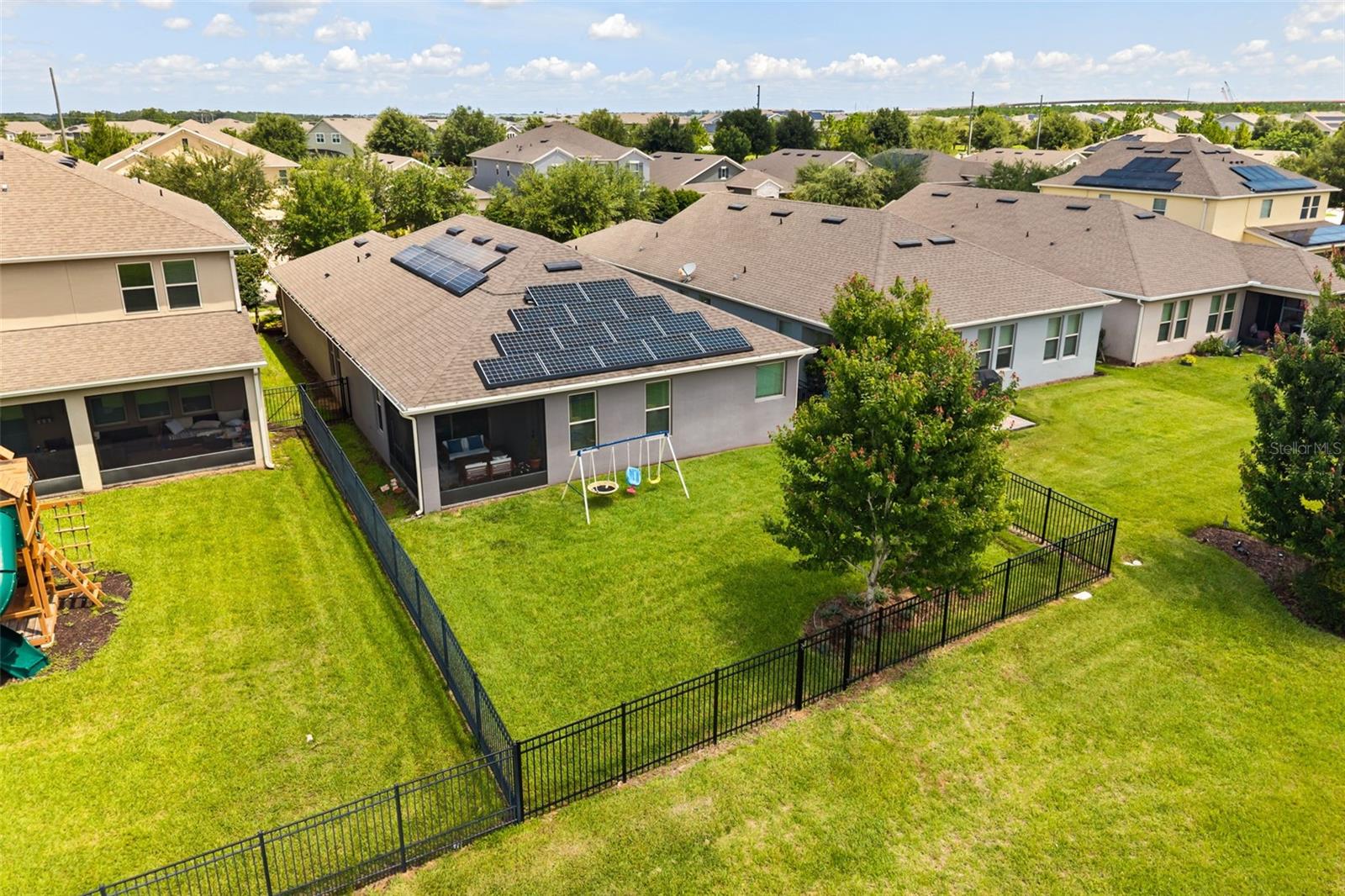 16082 Hampton Crossing Dr Property Photo 45