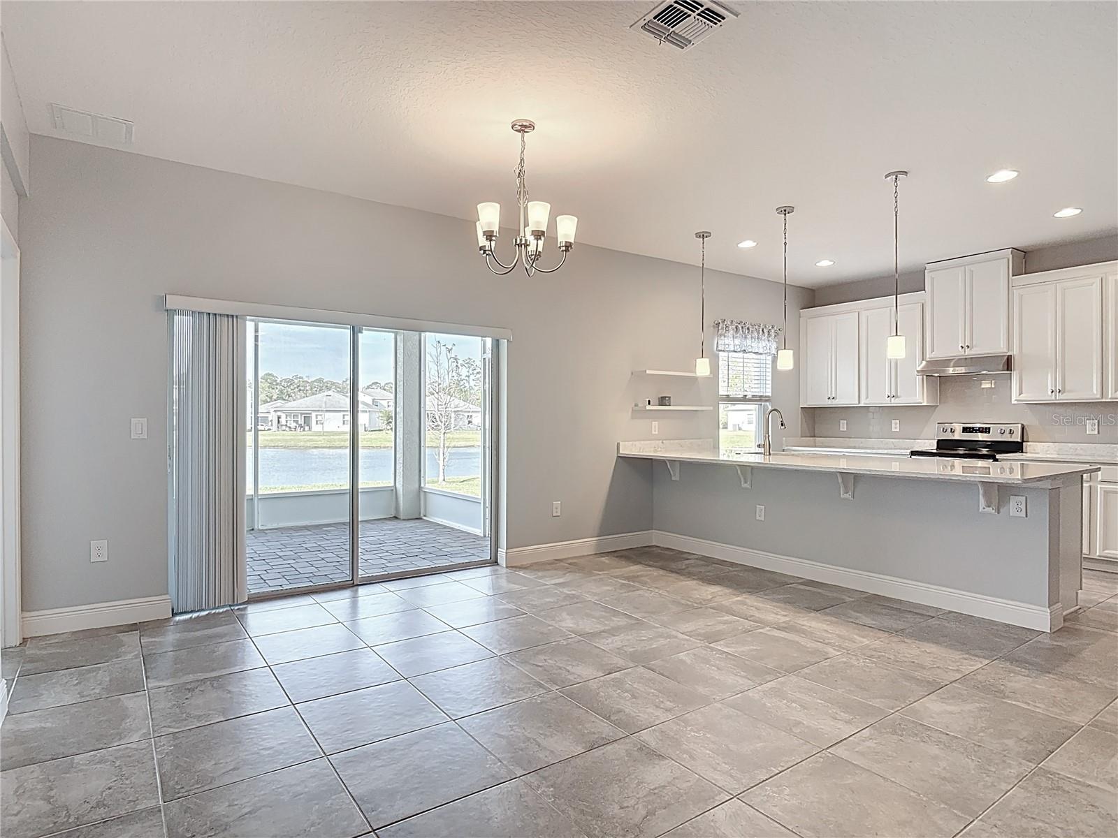 5644 Estero Loop Property Photo 12