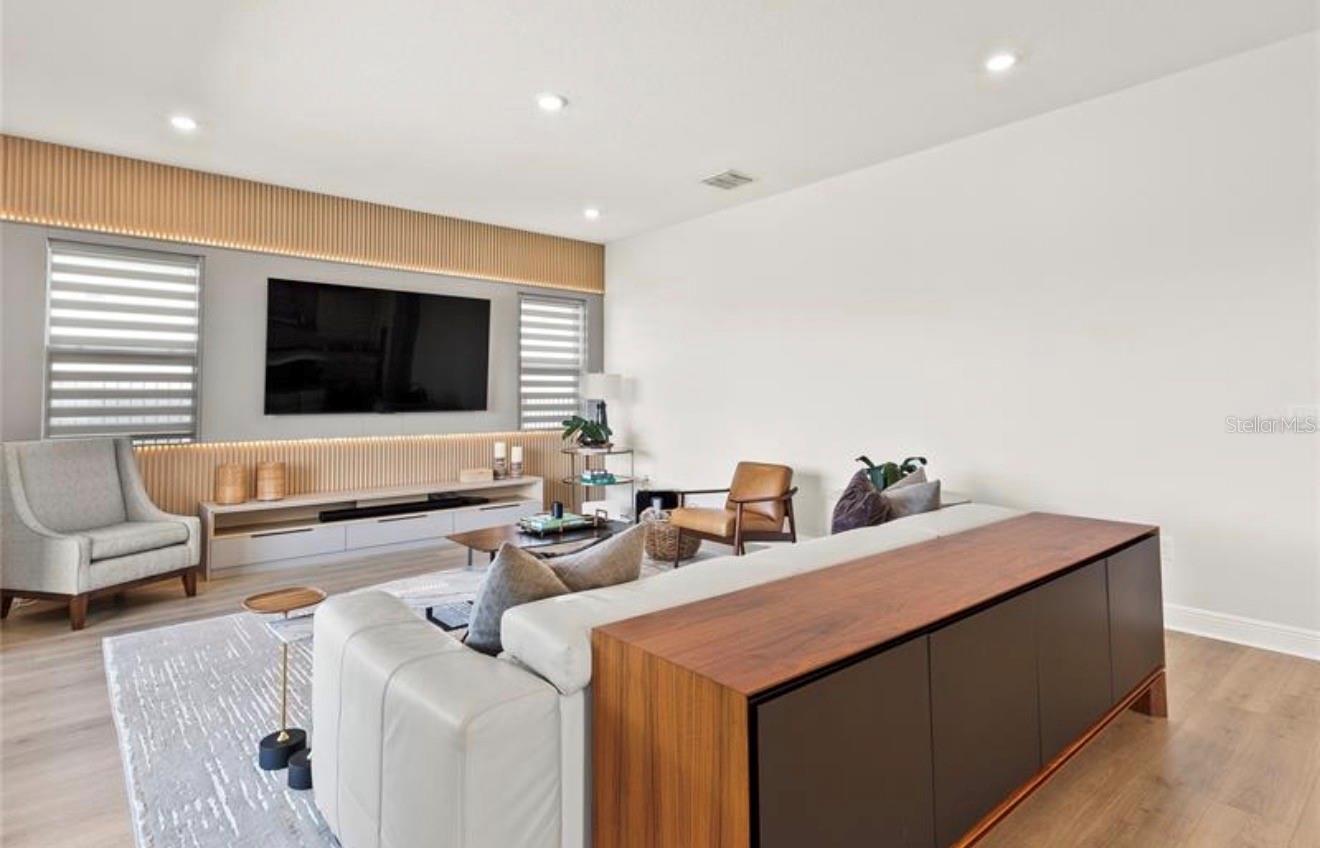 16018 Volterra Pt Property Photo 10