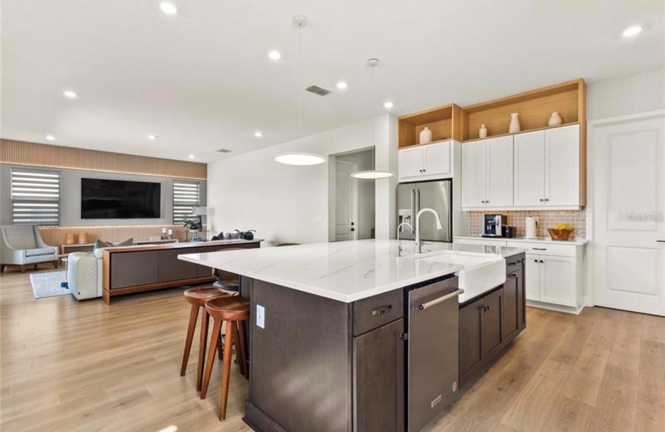 16018 Volterra Pt Property Photo 13