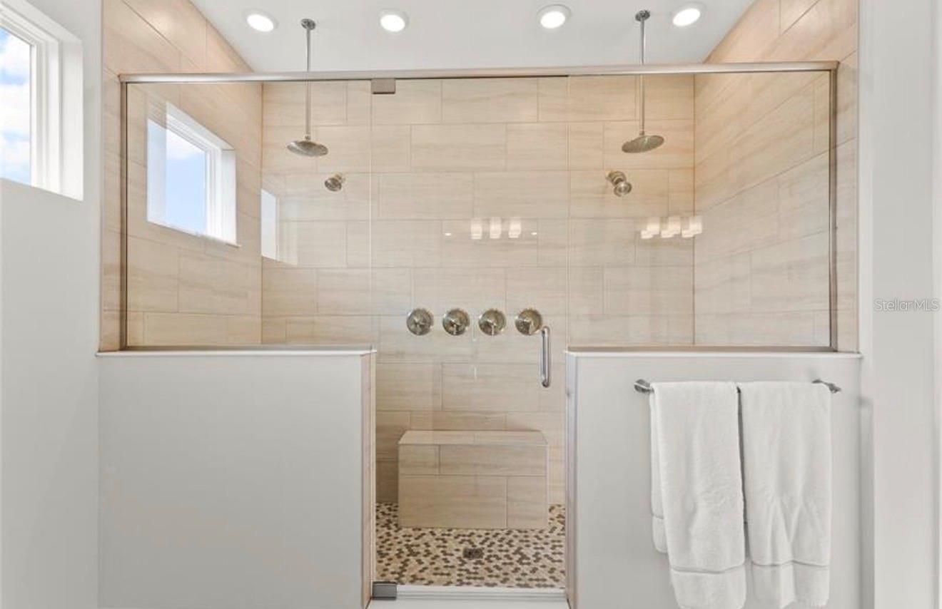 16018 Volterra Pt Property Photo 34