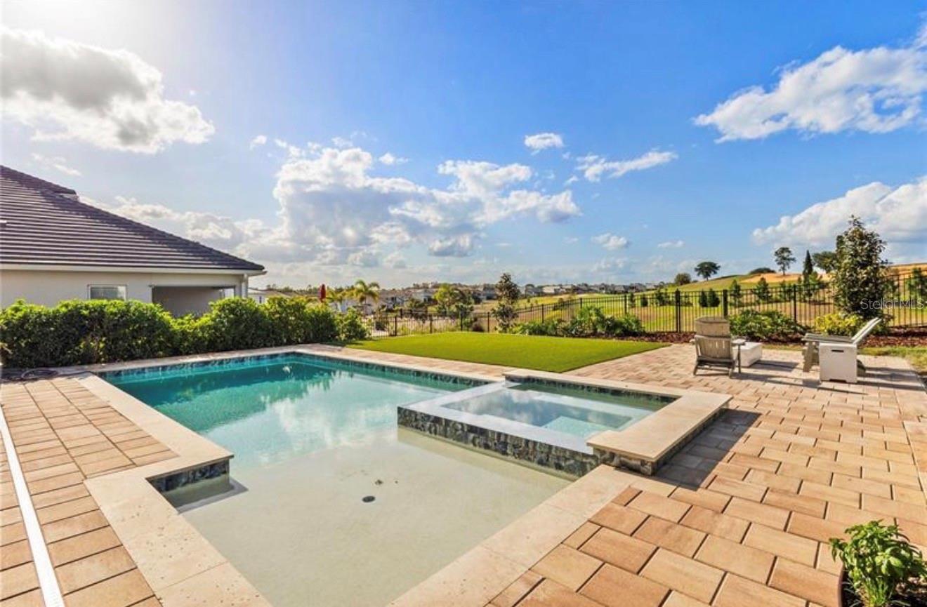 16018 Volterra Pt Property Photo 36