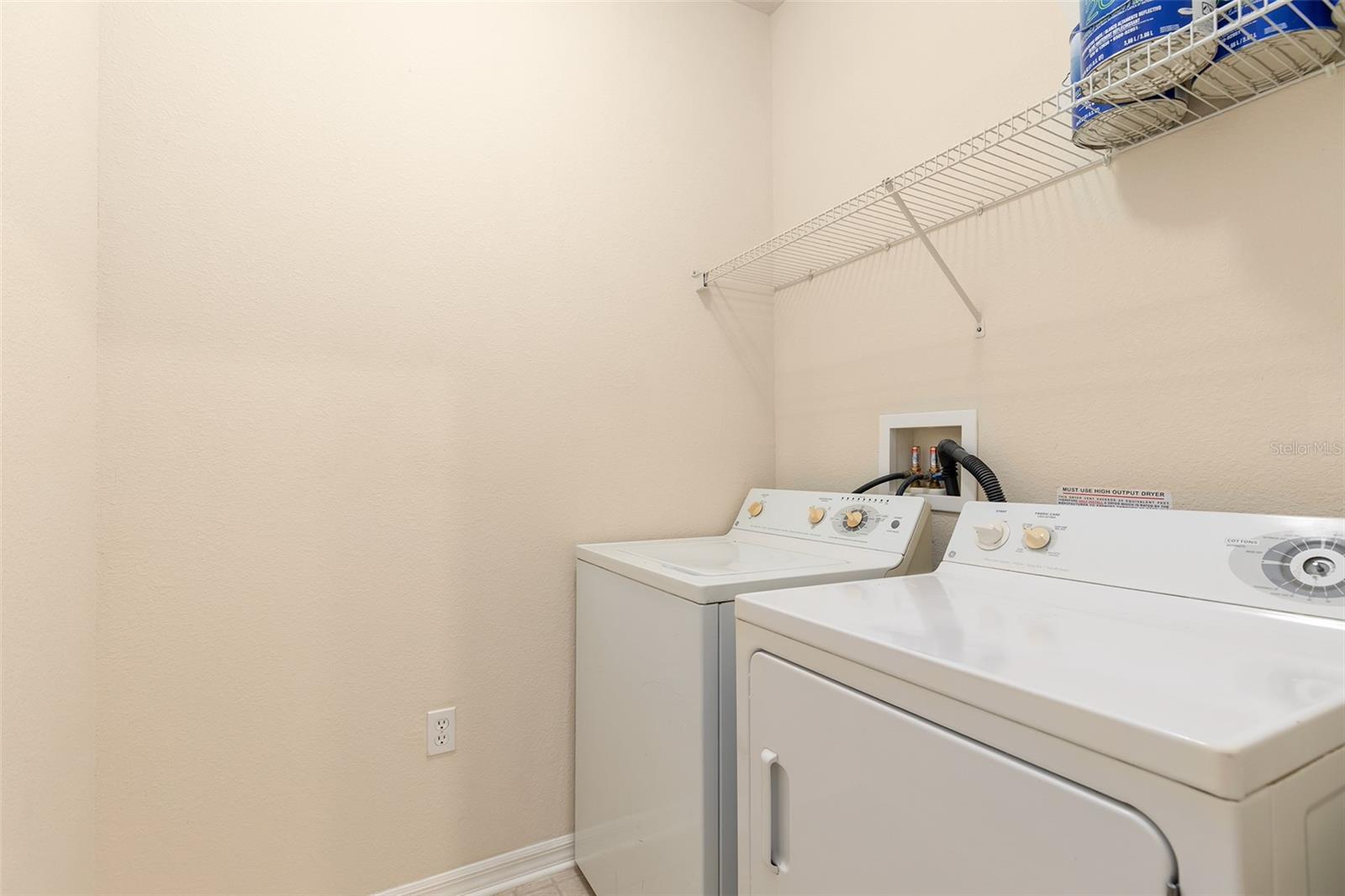O6420656 Property Photo 11