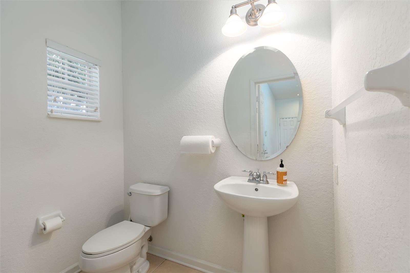 O6420664 Property Photo 7