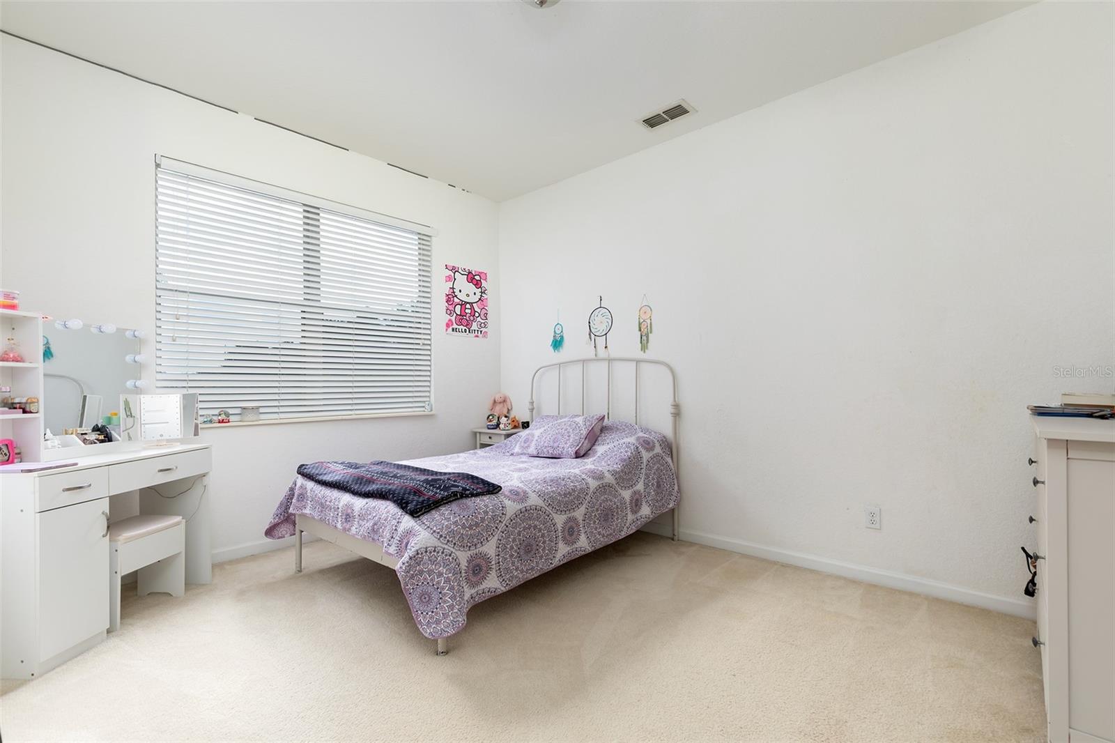 O6420664 Property Photo 10