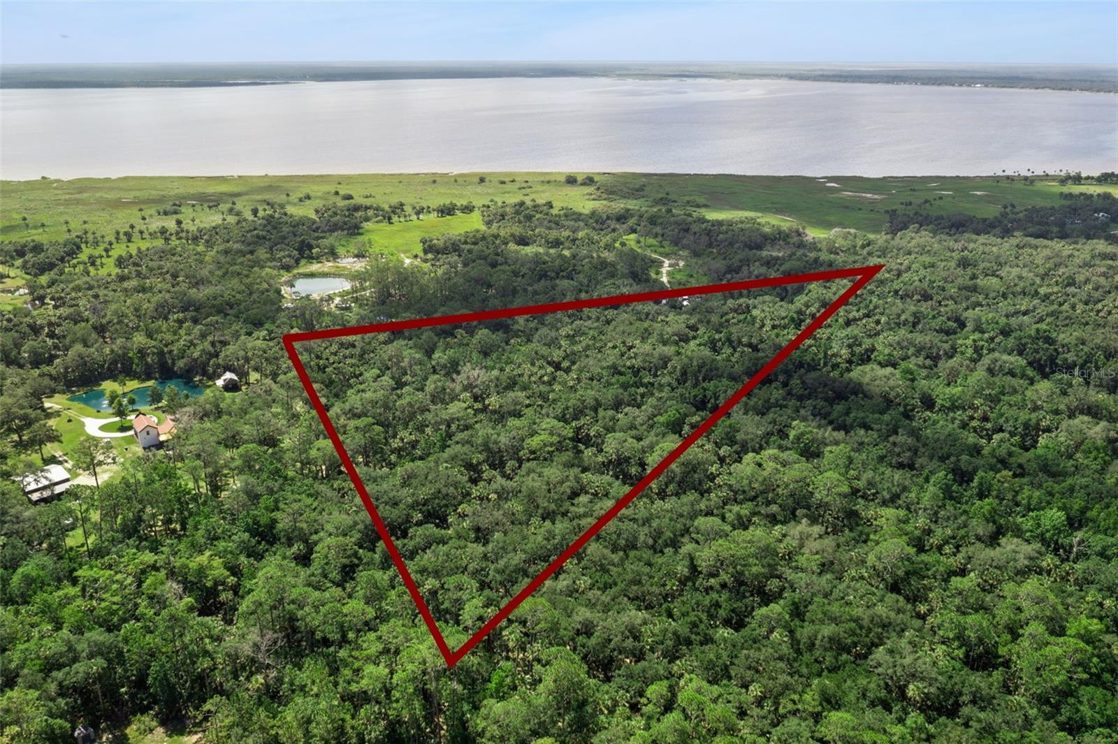 2401 Canvasback Trl Property Photo 1