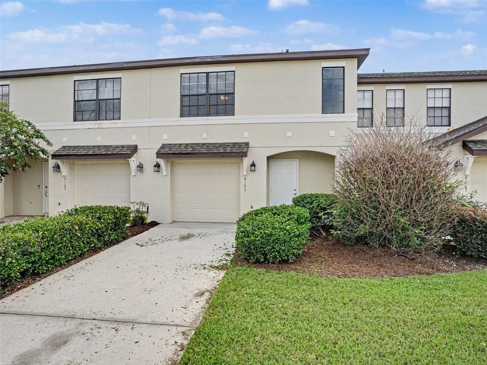 6105 TIMBER CREST DR Property Photo 1